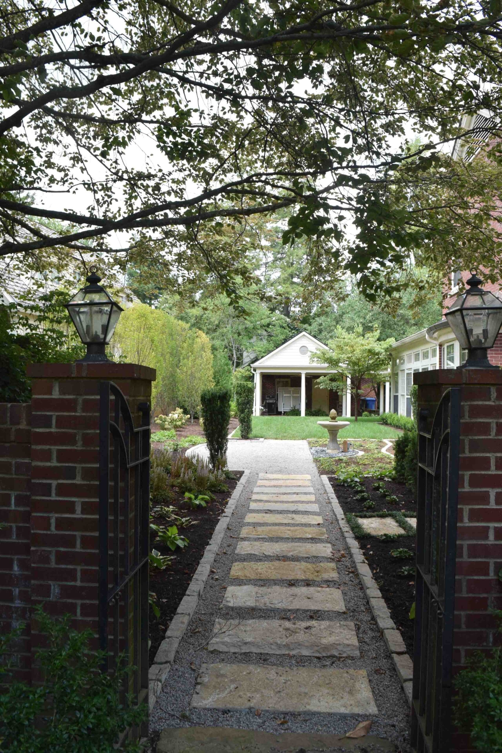 Lexington, KY Landscape Lighting